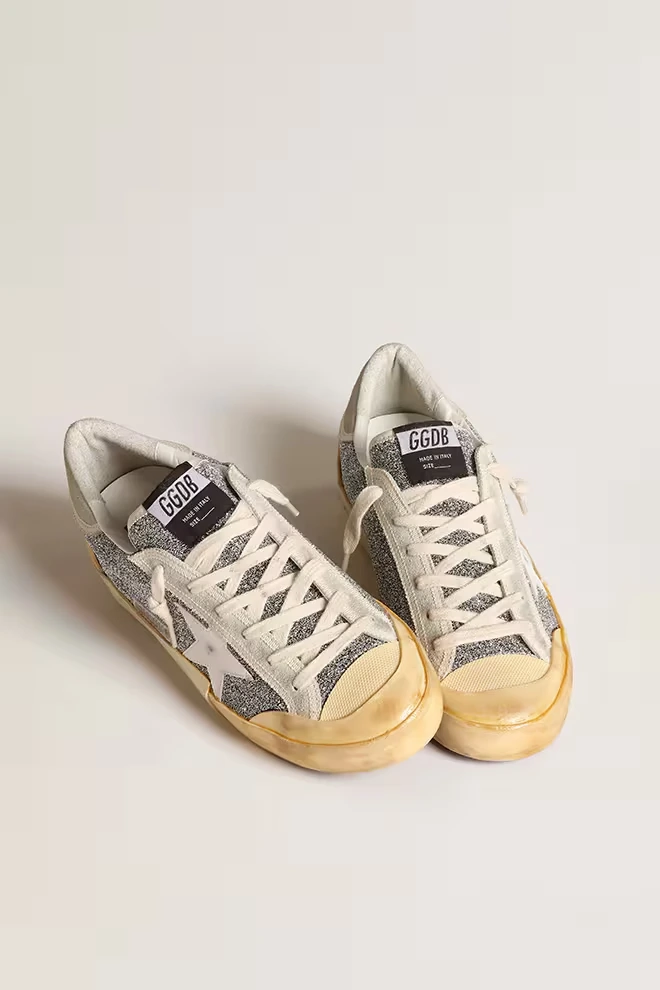 Classic Sneakers View 3